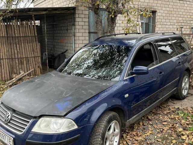 Синий Фольксваген Пассат Вариант, объемом двигателя 1.9 л и пробегом 344 тыс. км за 2600 $, фото 3 на Automoto.ua