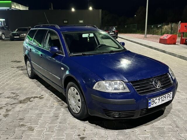Фольксваген Пассат Варіант 2002 у Стрые на Automoto.ua Синій Фольксваген Пассат Варіант, об'ємом двигуна 1.9 л та пробігом 305 тис. км за 3600 $, фото 2 на Automoto.ua