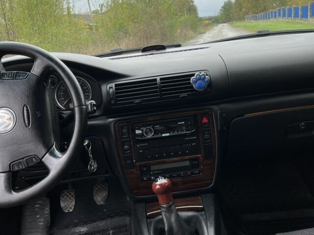 Синій Фольксваген Пассат Варіант, об'ємом двигуна 1.9 л та пробігом 315 тис. км за 4699 $, фото 9 на Automoto.ua