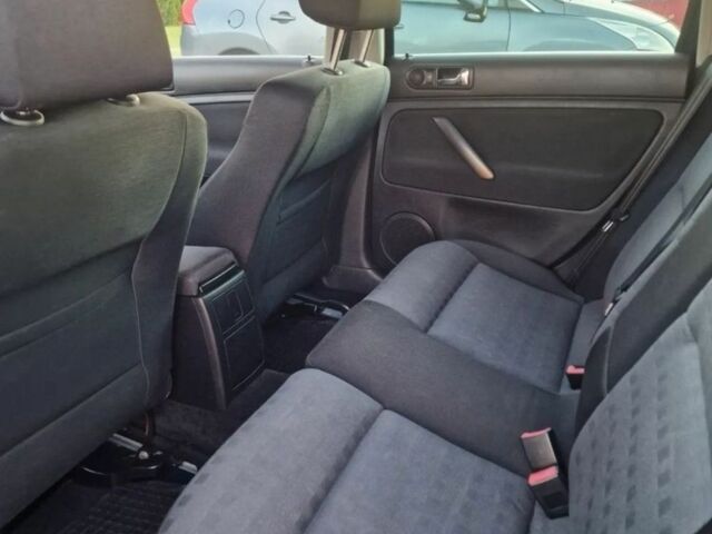 Синій Фольксваген Пассат Варіант, об'ємом двигуна 1.9 л та пробігом 310 тис. км за 1750 $, фото 7 на Automoto.ua