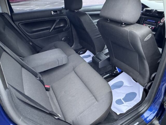 Синій Фольксваген Пассат Варіант, об'ємом двигуна 2 л та пробігом 201 тис. км за 6300 $, фото 6 на Automoto.ua