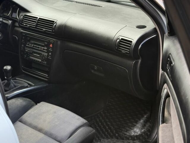 Синій Фольксваген Пассат Варіант, об'ємом двигуна 1.9 л та пробігом 300 тис. км за 2250 $, фото 10 на Automoto.ua