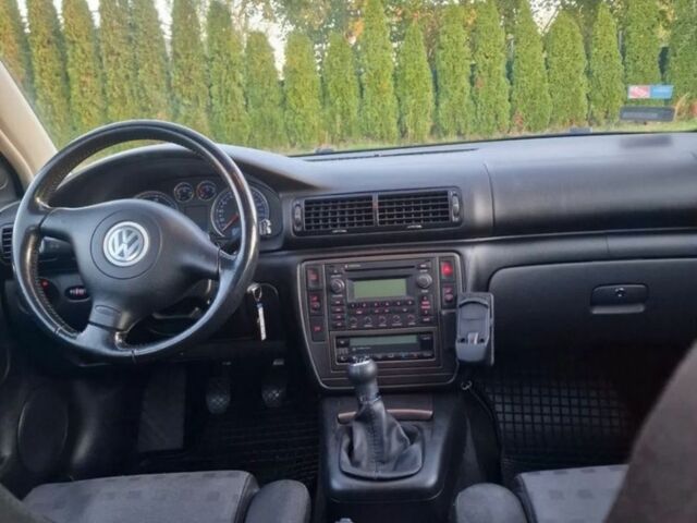 Синій Фольксваген Пассат Варіант, об'ємом двигуна 1.9 л та пробігом 310 тис. км за 1750 $, фото 5 на Automoto.ua