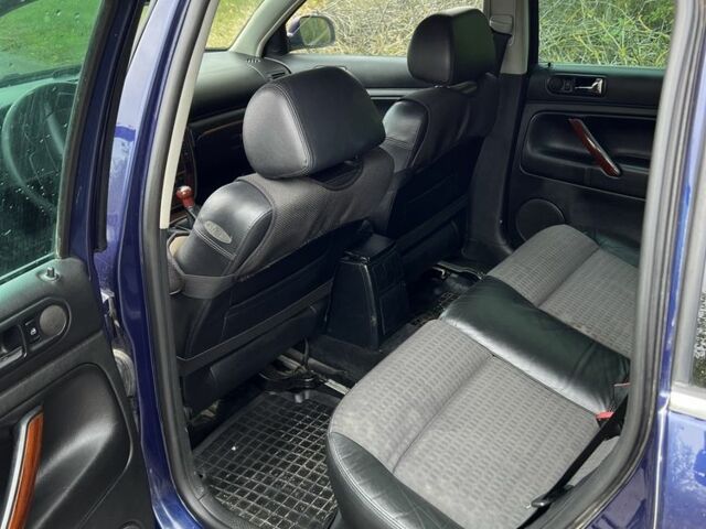 Синій Фольксваген Пассат Варіант, об'ємом двигуна 1.9 л та пробігом 315 тис. км за 4699 $, фото 8 на Automoto.ua