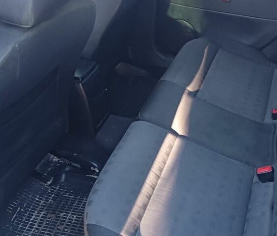 Синий Фольксваген Пассат Вариант, объемом двигателя 1.9 л и пробегом 370 тыс. км за 4400 $, фото 7 на Automoto.ua