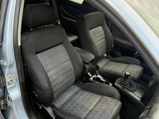 Синій Фольксваген Пассат Варіант, об'ємом двигуна 1.9 л та пробігом 300 тис. км за 2250 $, фото 12 на Automoto.ua