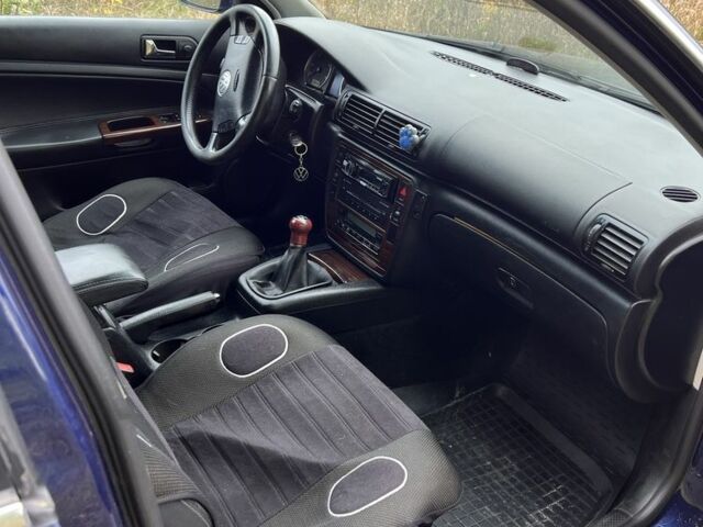 Синій Фольксваген Пассат Варіант, об'ємом двигуна 1.9 л та пробігом 315 тис. км за 4699 $, фото 6 на Automoto.ua