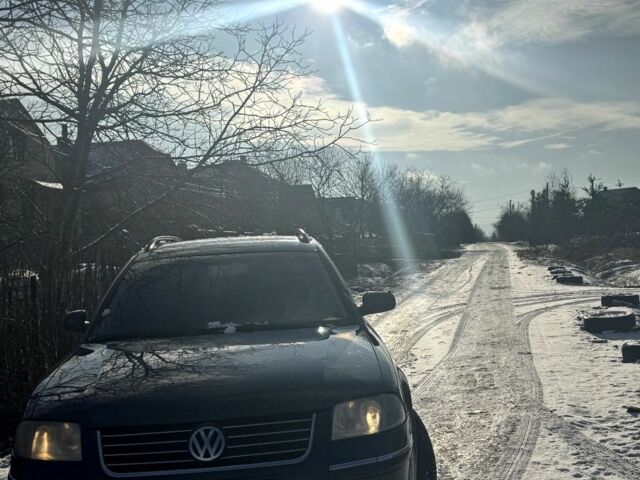 Синий Фольксваген Пассат Вариант, объемом двигателя 2 л и пробегом 276 тыс. км за 4399 $, фото 2 на Automoto.ua