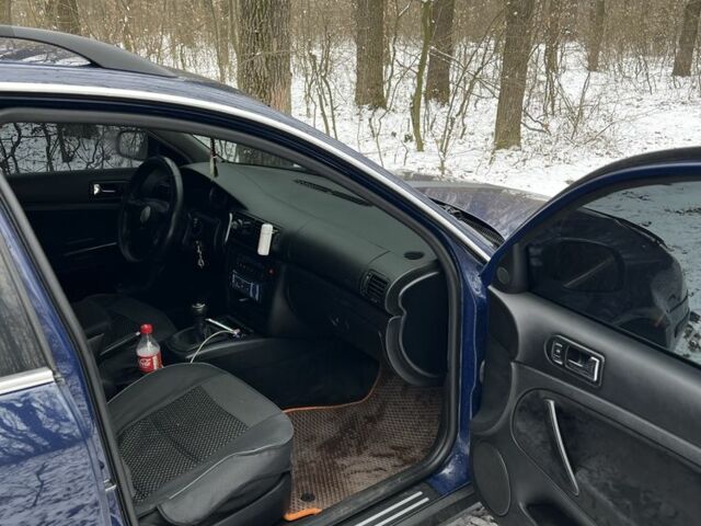 Синий Фольксваген Пассат Вариант, объемом двигателя 2 л и пробегом 258 тыс. км за 3399 $, фото 8 на Automoto.ua