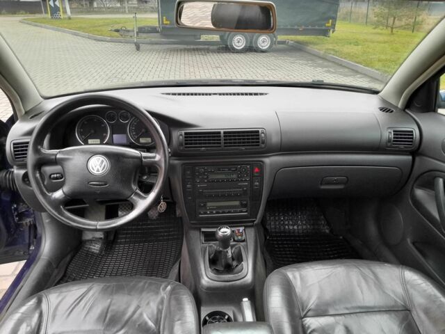 Синий Фольксваген Пассат Вариант, объемом двигателя 1.9 л и пробегом 300 тыс. км за 3650 $, фото 11 на Automoto.ua