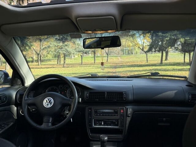 Синій Фольксваген Пассат Варіант, об'ємом двигуна 0 л та пробігом 280 тис. км за 2800 $, фото 10 на Automoto.ua