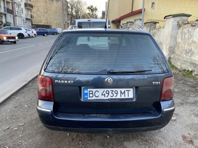 Синий Фольксваген Пассат Вариант, объемом двигателя 1.9 л и пробегом 348 тыс. км за 3000 $, фото 2 на Automoto.ua