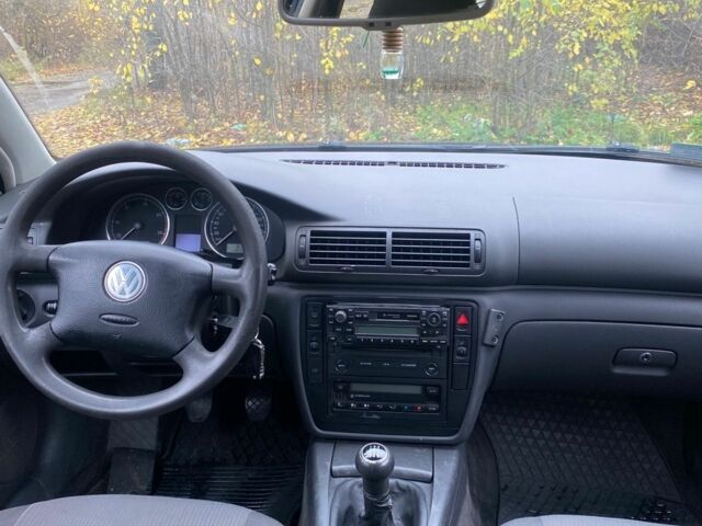 Синій Фольксваген Пассат Варіант, об'ємом двигуна 1.9 л та пробігом 452 тис. км за 2300 $, фото 6 на Automoto.ua