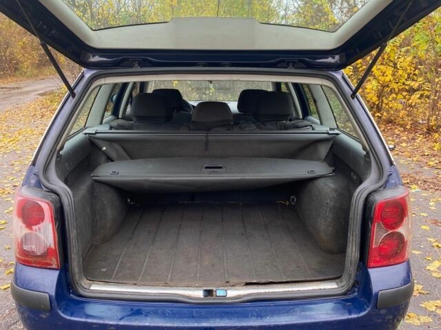 Синій Фольксваген Пассат Варіант, об'ємом двигуна 1.9 л та пробігом 452 тис. км за 2300 $, фото 3 на Automoto.ua