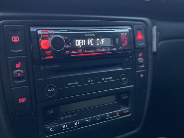 Синий Фольксваген Пассат Вариант, объемом двигателя 1.9 л и пробегом 300 тыс. км за 2000 $, фото 9 на Automoto.ua