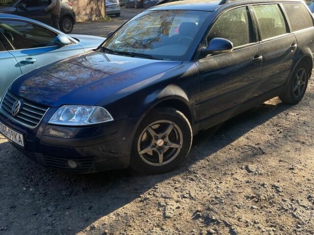 Синий Фольксваген Пассат Вариант, объемом двигателя 1.9 л и пробегом 260 тыс. км за 3000 $, фото 3 на Automoto.ua