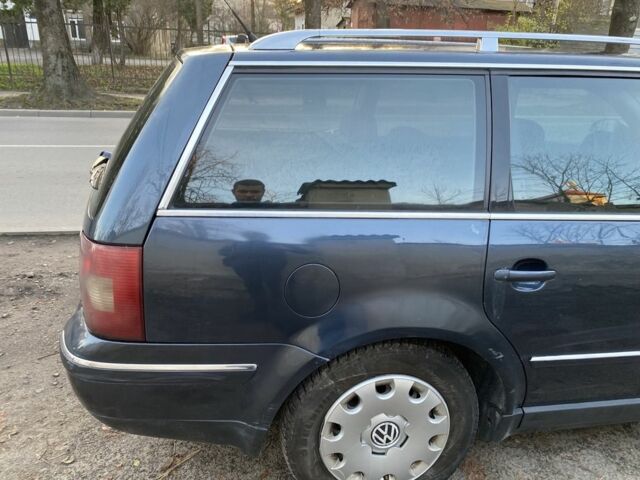 Синий Фольксваген Пассат Вариант, объемом двигателя 1.9 л и пробегом 348 тыс. км за 3000 $, фото 9 на Automoto.ua