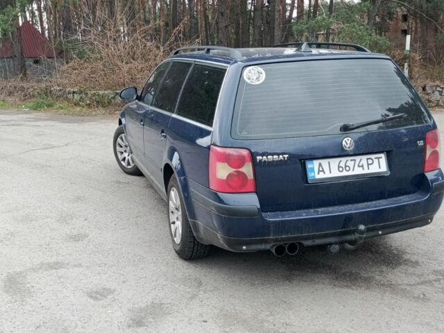 Синий Фольксваген Пассат Вариант, объемом двигателя 1.8 л и пробегом 250 тыс. км за 3600 $, фото 3 на Automoto.ua