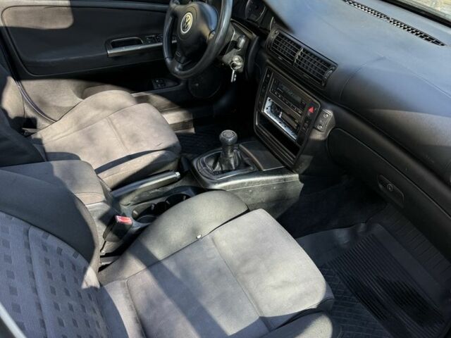 Синій Фольксваген Пассат Варіант, об'ємом двигуна 0 л та пробігом 280 тис. км за 2800 $, фото 9 на Automoto.ua