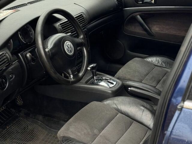 Синий Фольксваген Пассат Вариант, объемом двигателя 1.8 л и пробегом 400 тыс. км за 3500 $, фото 4 на Automoto.ua