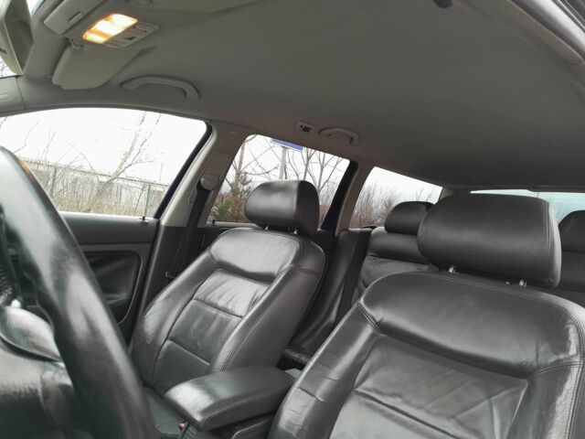 Синий Фольксваген Пассат Вариант, объемом двигателя 1.9 л и пробегом 300 тыс. км за 3650 $, фото 10 на Automoto.ua