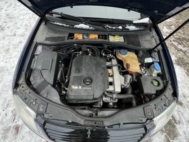 Синій Фольксваген Пассат Варіант, об'ємом двигуна 1.8 л та пробігом 222 тис. км за 4500 $, фото 23 на Automoto.ua