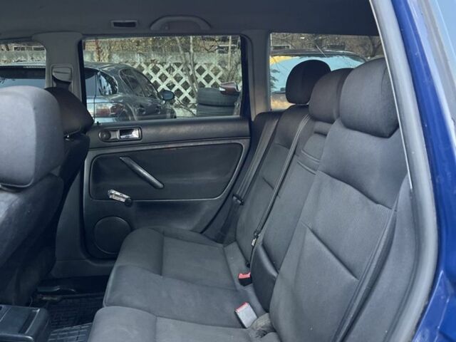 Синий Фольксваген Пассат Вариант, объемом двигателя 1.9 л и пробегом 300 тыс. км за 2000 $, фото 8 на Automoto.ua