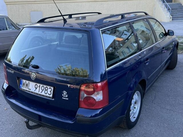 Фольксваген Пассат Вариант 2004 в Полтаве на Automoto.ua Синий Фольксваген Пассат Вариант, объемом двигателя 1.9 л и пробегом 238 тыс. км за 2300 $, фото 3 на Automoto.ua