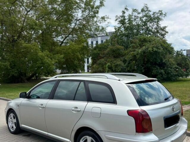 Синій Фольксваген Пассат Варіант, об'ємом двигуна 2 л та пробігом 250 тис. км за 2895 $, фото 1 на Automoto.ua
