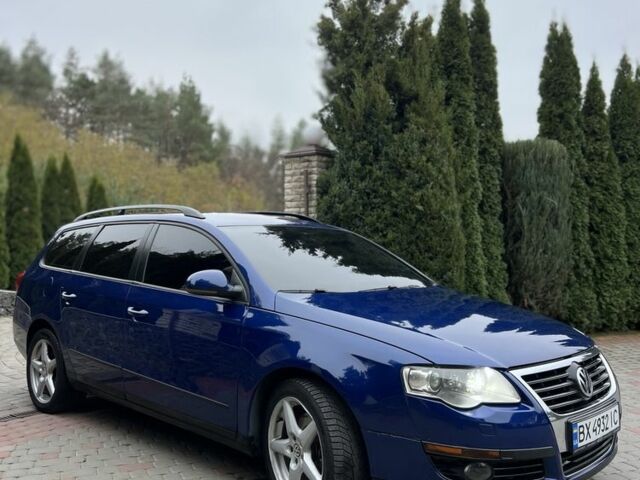 Синий Фольксваген Пассат Вариант, объемом двигателя 2 л и пробегом 287 тыс. км за 4950 $, фото 4 на Automoto.ua
