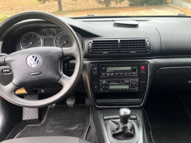 Фольксваген Пассат Вариант 2005 в Запорожье на Automoto.ua Синий Фольксваген Пассат Вариант, объемом двигателя 1.9 л и пробегом 235 тыс. км за 1650 $, фото 8 на Automoto.ua