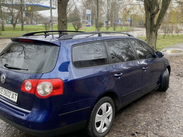 Синій Фольксваген Пассат Варіант, об'ємом двигуна 1.6 л та пробігом 212 тис. км за 5300 $, фото 2 на Automoto.ua