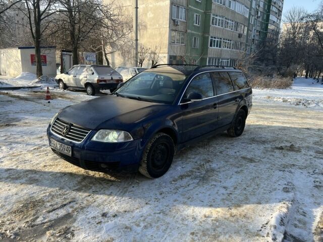 Синий Фольксваген Пассат Вариант, объемом двигателя 1.9 л и пробегом 400 тыс. км за 1800 $, фото 3 на Automoto.ua