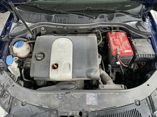 Синій Фольксваген Пассат Варіант, об'ємом двигуна 1.6 л та пробігом 212 тис. км за 5300 $, фото 7 на Automoto.ua