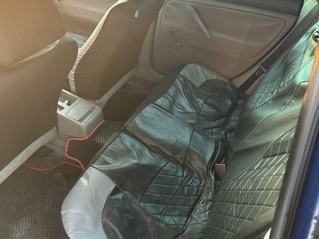 Синий Фольксваген Пассат Вариант, объемом двигателя 1.9 л и пробегом 304 тыс. км за 4700 $, фото 11 на Automoto.ua