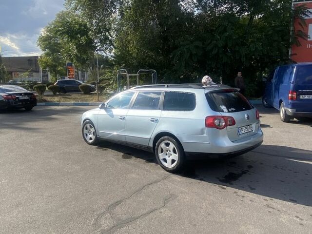 Синий Фольксваген Пассат Вариант, объемом двигателя 2 л и пробегом 280 тыс. км за 3300 $, фото 2 на Automoto.ua