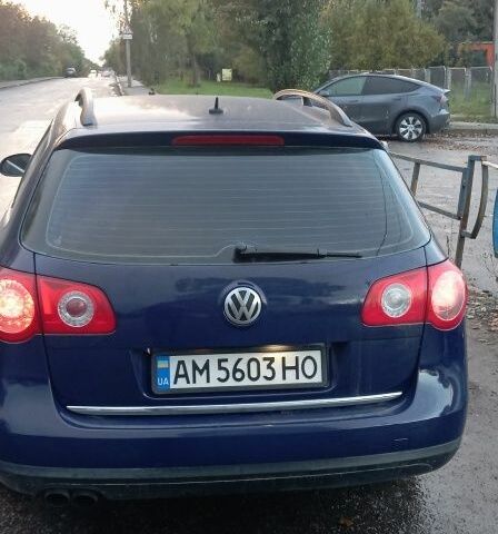 Фольксваген Пассат Вариант 2006 в Житомире на Automoto.ua Синий Фольксваген Пассат Вариант, объемом двигателя 2 л и пробегом 400 тыс. км за 5300 $, фото 14 на Automoto.ua