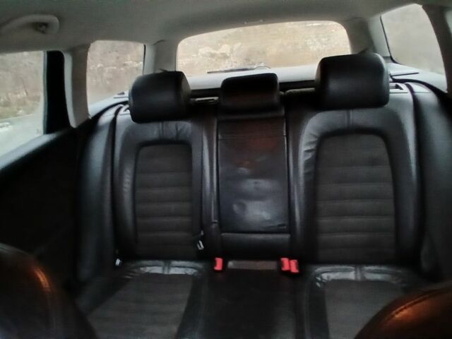 Синій Фольксваген Пассат Варіант, об'ємом двигуна 2 л та пробігом 324 тис. км за 4200 $, фото 15 на Automoto.ua