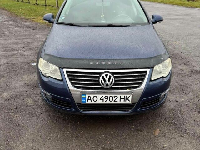 Синий Фольксваген Пассат Вариант, объемом двигателя 2 л и пробегом 367 тыс. км за 5500 $, фото 2 на Automoto.ua