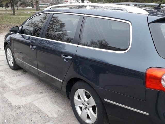 Синий Фольксваген Пассат Вариант, объемом двигателя 2 л и пробегом 294 тыс. км за 6500 $, фото 2 на Automoto.ua