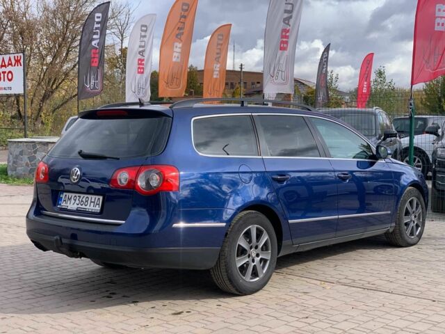 Синій Фольксваген Пассат Варіант, об'ємом двигуна 2 л та пробігом 344 тис. км за 6455 $, фото 4 на Automoto.ua