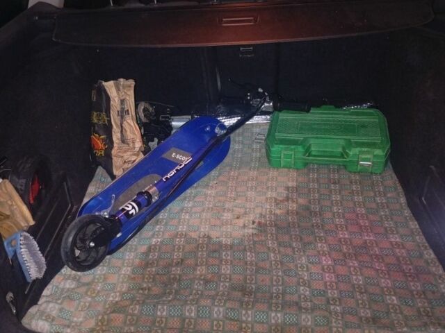 Синий Фольксваген Пассат Вариант, объемом двигателя 2 л и пробегом 319 тыс. км за 5400 $, фото 7 на Automoto.ua