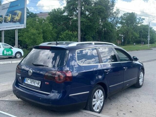 Синій Фольксваген Пассат Варіант, об'ємом двигуна 2 л та пробігом 350 тис. км за 3999 $, фото 2 на Automoto.ua