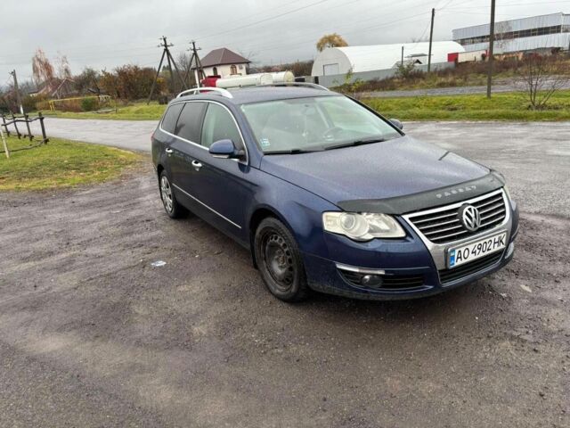 Синий Фольксваген Пассат Вариант, объемом двигателя 2 л и пробегом 367 тыс. км за 5500 $, фото 10 на Automoto.ua