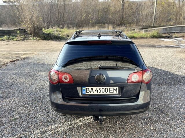 Синій Фольксваген Пассат Варіант, об'ємом двигуна 2 л та пробігом 317 тис. км за 5950 $, фото 10 на Automoto.ua