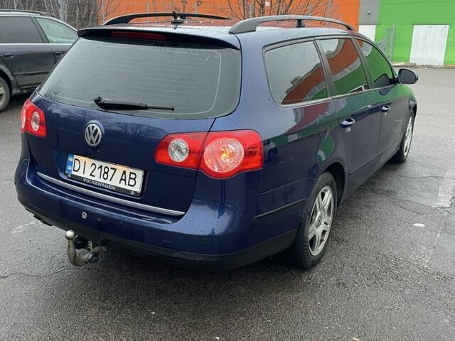 Синій Фольксваген Пассат Варіант, об'ємом двигуна 2 л та пробігом 400 тис. км за 4999 $, фото 3 на Automoto.ua