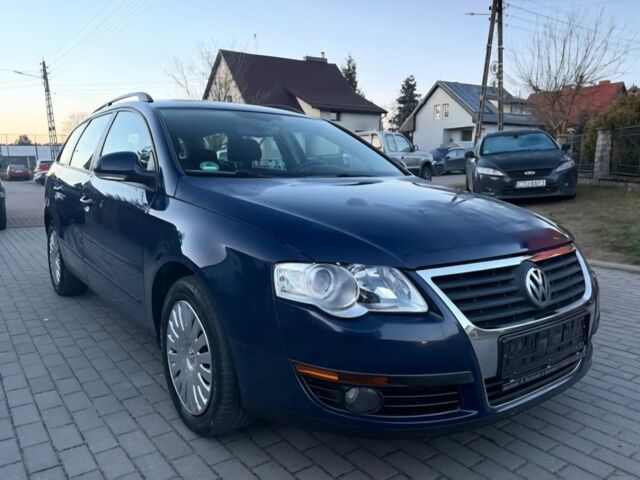 Синій Фольксваген Пассат Варіант, об'ємом двигуна 0 л та пробігом 200 тис. км за 2300 $, фото 1 на Automoto.ua