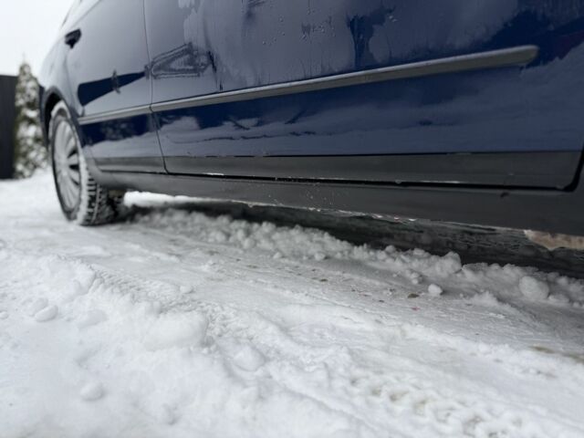 Синій Фольксваген Пассат Варіант, об'ємом двигуна 2 л та пробігом 300 тис. км за 2850 $, фото 7 на Automoto.ua