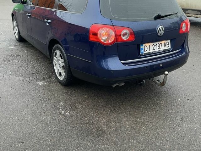 Синій Фольксваген Пассат Варіант, об'ємом двигуна 2 л та пробігом 400 тис. км за 4999 $, фото 5 на Automoto.ua