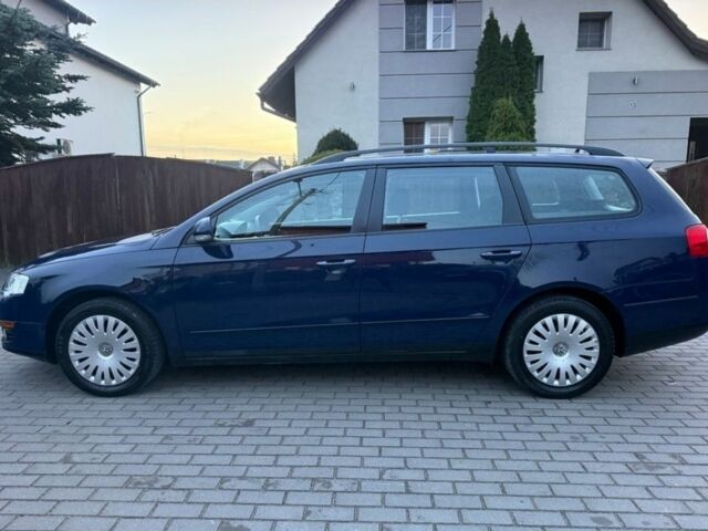 Синій Фольксваген Пассат Варіант, об'ємом двигуна 0 л та пробігом 200 тис. км за 2300 $, фото 4 на Automoto.ua